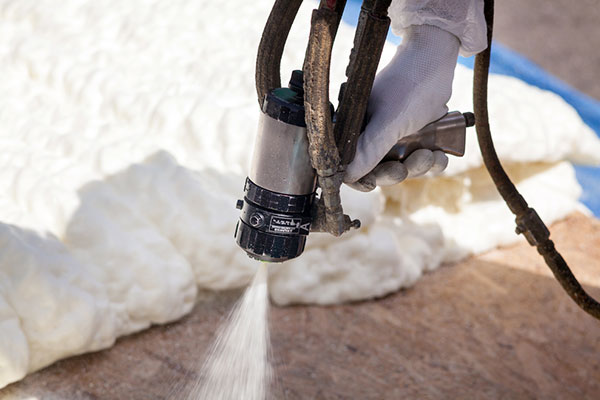 Polyurethane insulation coating providing superior thermal insulation and energy efficiency for indoor snow and ice facilities.